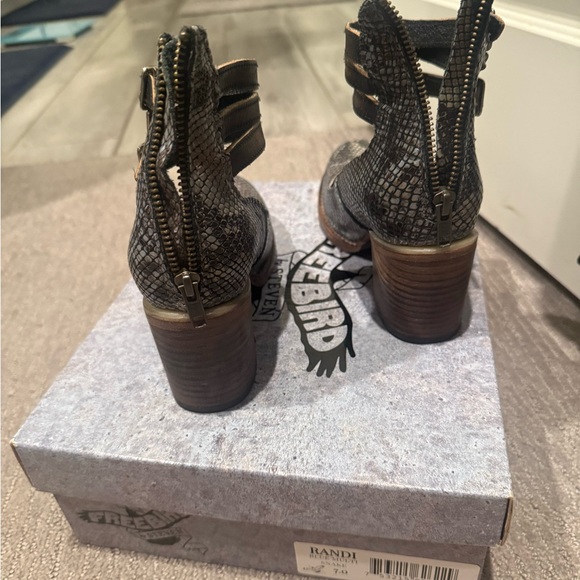 Freebird Women's Snakeskin Ankle Boots - Picture 2 of 6